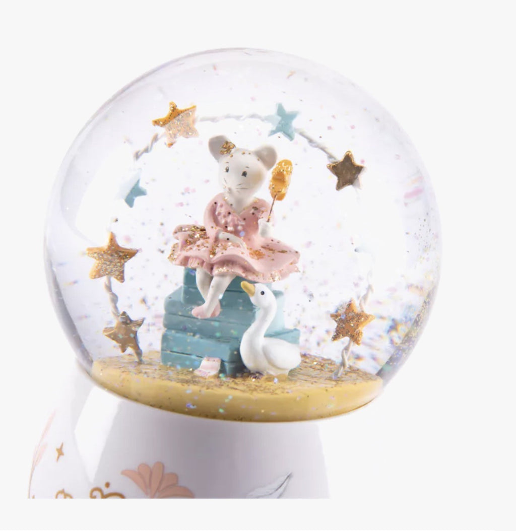Boule à neige musicale souris 667175