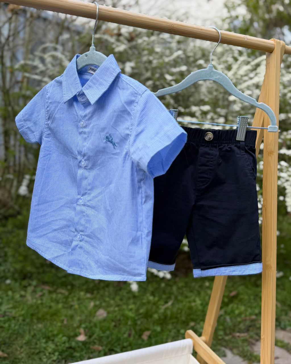 Ensemble 90081
