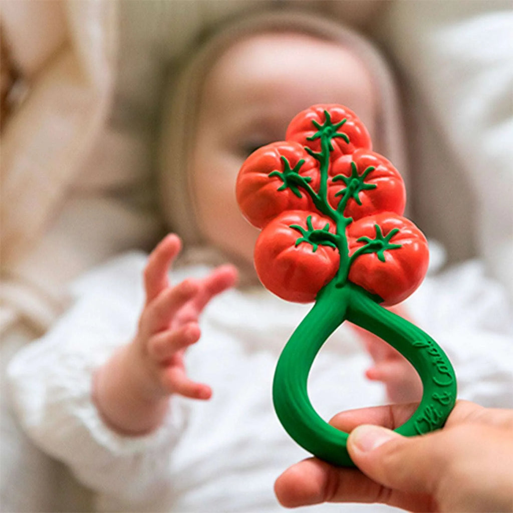 Jouet hochet tomate